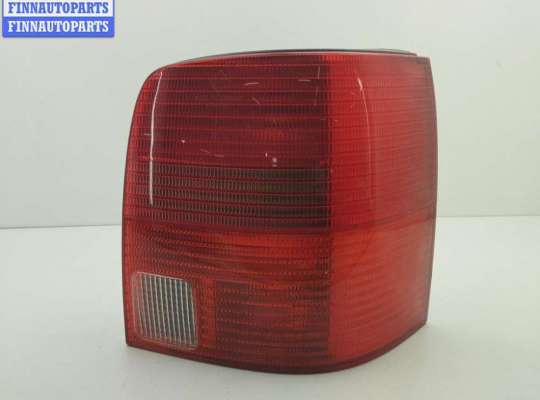 Фонарь задний правый VG2786532 на Volkswagen Passat B5