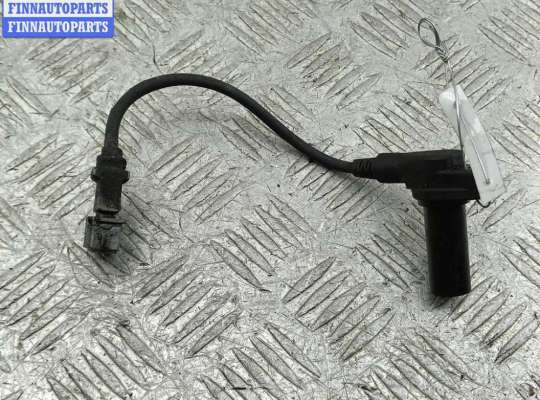 Датчик положения коленвала VG2720904 на Volkswagen Transporter T4