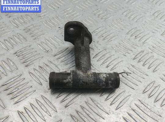 купить Фланец (тройник) системы охлаждения на Volkswagen Transporter T4