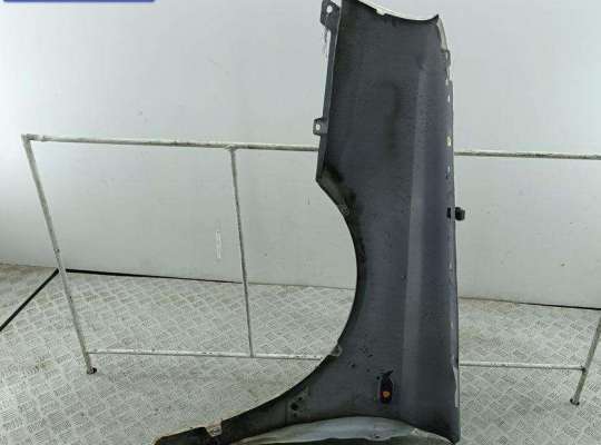 купить Крыло переднее правое на Volkswagen Golf-3