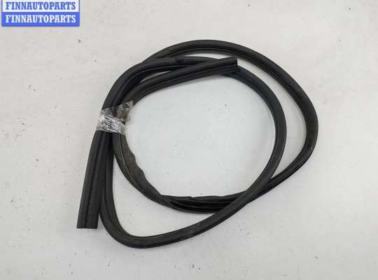 Уплотнитель двери передней левой FO2151689 на Ford Focus II (2004-2011)