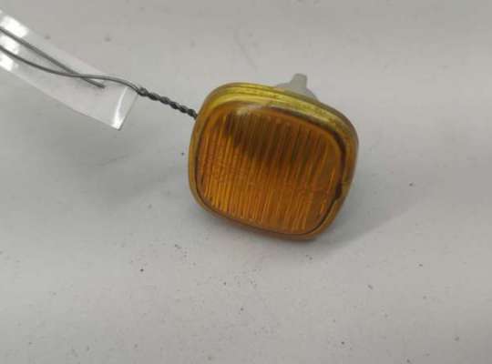 купить Повторитель поворота правый на Audi A4 B5 (1994-2001)