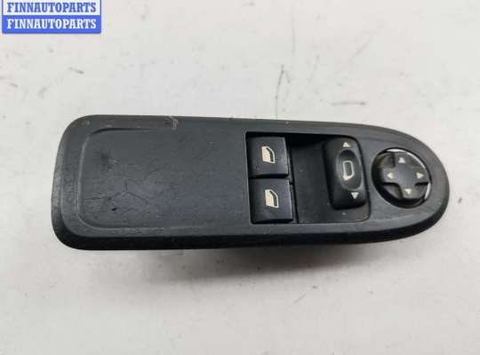 купить Блок кнопок управления стеклоподъемниками на Peugeot 308 T7 (2007-2013)