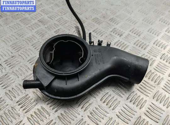 купить Воздуховод на Volkswagen Golf-3