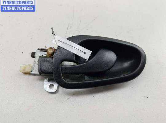 купить Ручка двери внутренняя передняя левая на Mitsubishi Carisma