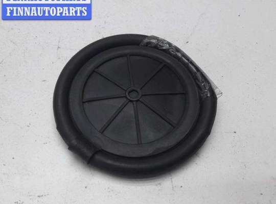 Накладка двери задней правой VG2278987 на Volkswagen Passat B5+ (GP)