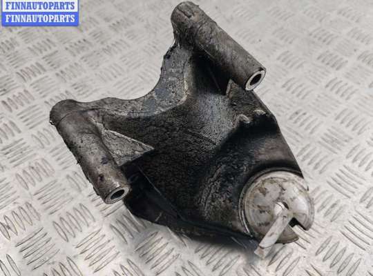 купить Кронштейн двигателя опорный на Volkswagen Touareg