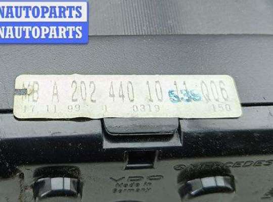 купить Щиток приборный (панель приборов) на Mercedes C-Class W202 (1993-2000)