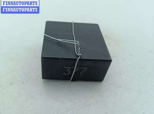 купить Реле стеклоочистителя (дворников) на Volkswagen Passat B5+ (GP)