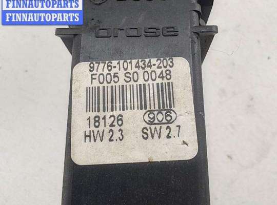 купить Моторчик стеклоподъемника передний правый на Volkswagen Golf-4