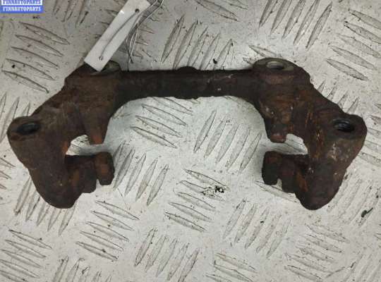 Скоба суппорта на Ford Focus II