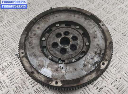 купить Маховик на Volkswagen Passat B7