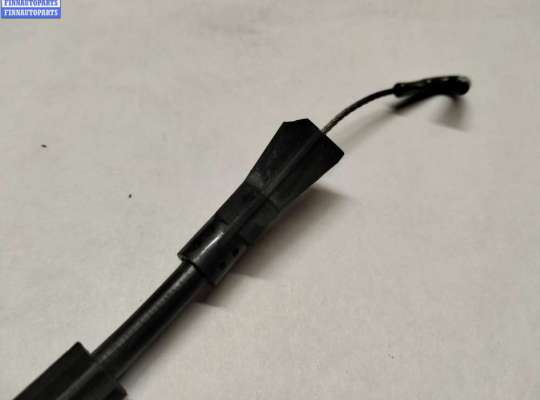 купить Трос двери передней на Volkswagen Passat B5