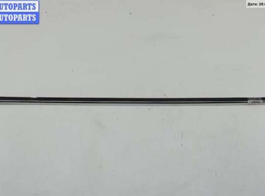 Молдинг стекла двери передней левой наружный VG2356993 на Volkswagen Passat B5+ (GP)