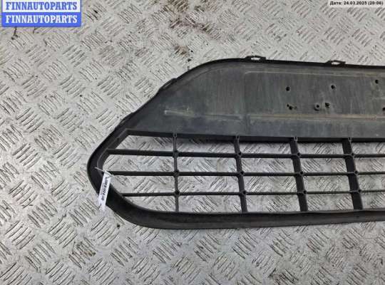 купить Решётка (заглушка) в бампер на Ford Focus II (2004-2011)