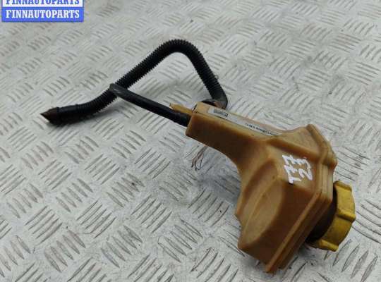 Бачок гидроусилителя FO2210240 на Ford Fusion