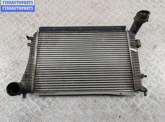 купить Радиатор интеркулера на Volkswagen Passat B6