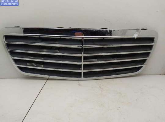 купить Решетка радиатора на Mercedes E-Class W210 (1995-2002)