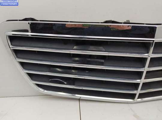 купить Решетка радиатора на Mercedes E-Class W210 (1995-2002)