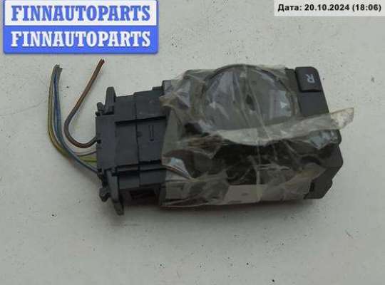 Джойстик регулировки зеркал VG1256863 на Volkswagen Golf-4