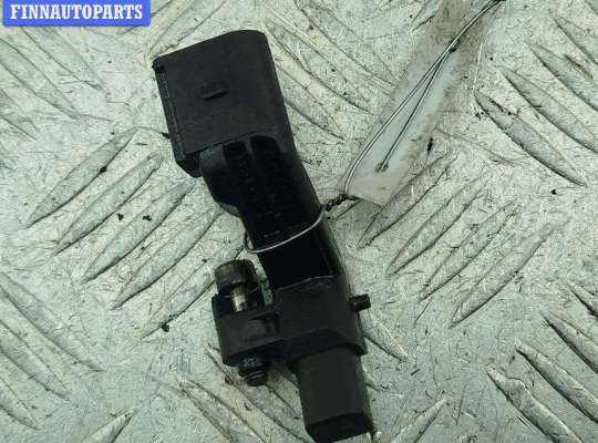 купить Датчик положения коленвала на Volkswagen Passat B6