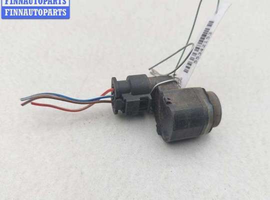 купить Датчик парковки (парктроник) передний на Volkswagen Passat B6