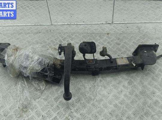 купить Прицепное устройство на Mercedes C-Class W203 (2000-2006)