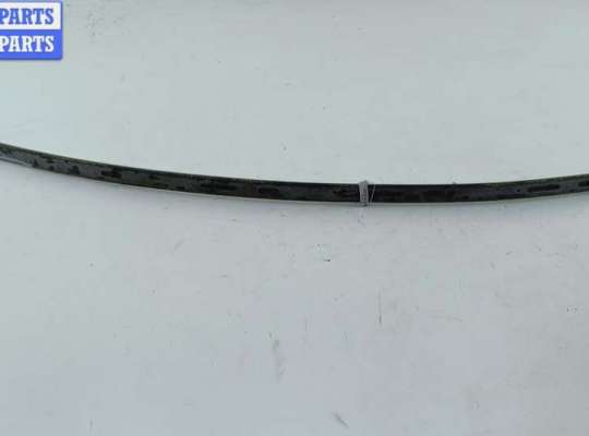 купить Молдинг двери передней правой на Audi A6 C5 (1997-2005)