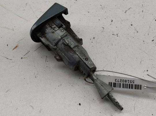 купить Личинка замка на Volkswagen Golf-5