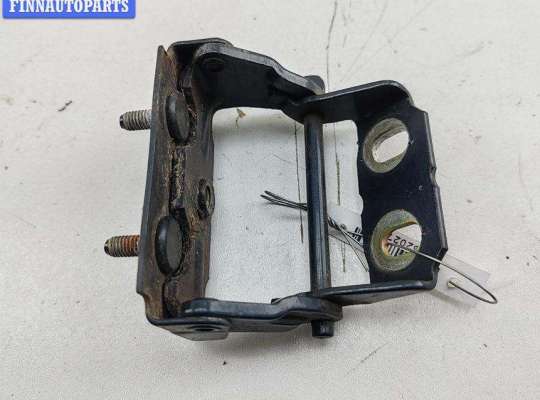 купить Петля крышки (двери) багажника на Ford Focus I (1998-2005)