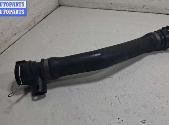 Купить Патрубок радиатора на BMW 3 E46 (1998-2006) Патрубок радиатора BM3495299 на BMW 3 E46 (1998-2006)