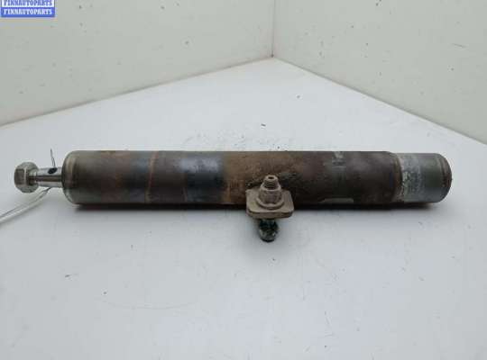 купить Амортизатор подвески передний правый на Citroen C5 (2001-2008)