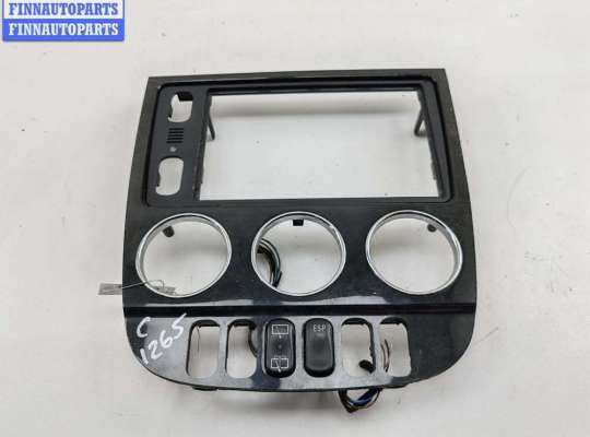 Рамка магнитолы MB1655961 на Mercedes M-Class ML W163 (1998-2004)