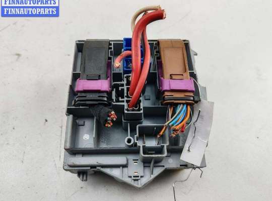 купить Блок предохранителей на Fiat Stilo