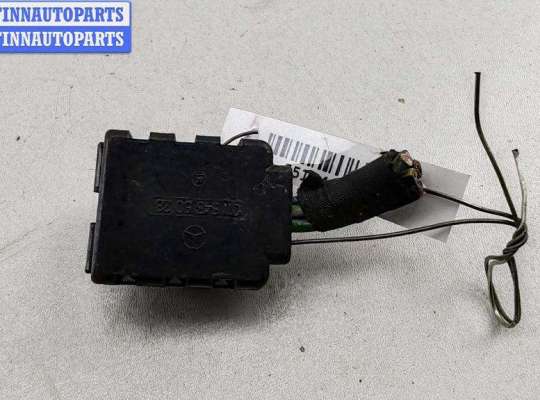 купить Разъем (фишка) проводки на Mercedes C-Class W202 (1993-2000)