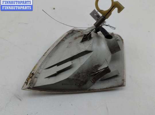 купить Поворотник (указатель поворота) правый на Volkswagen Passat B5