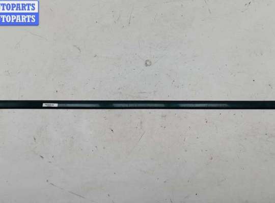 купить Молдинг двери передней левой на Audi A4 B5 (1994-2001)