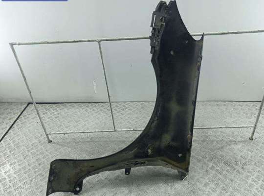 купить Крыло переднее правое на Peugeot 307