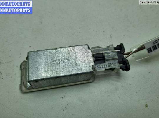 купить Фонарь салонный (плафон) на Volkswagen Passat B6