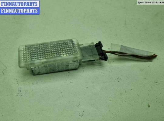купить Фонарь салонный (плафон) на Volkswagen Passat B6