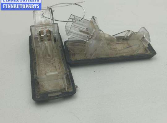 Подсветка номера RN1582909 на Renault Scenic II (2003-2009)