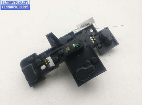 Фонарь задний на Renault Laguna III