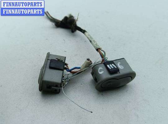 купить Кнопка стеклоподъемника заднего правого на Opel Omega B (1994-2003)