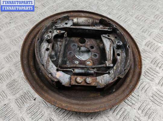 купить Щиток (диск) опорный тормозной задний левый на Volkswagen Passat B4