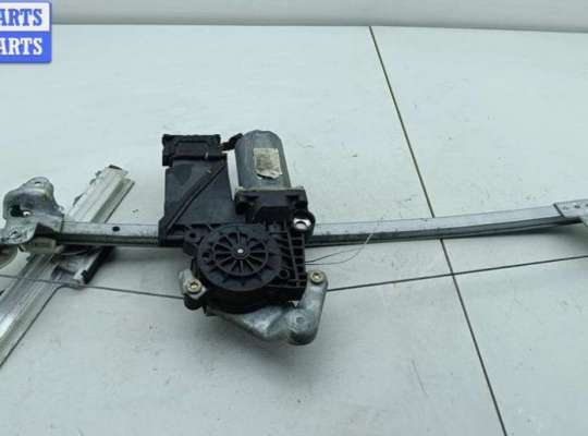 Стеклоподъемник электрический задний левый MB1598259 на Mercedes E-Class W210 (1995-2002)