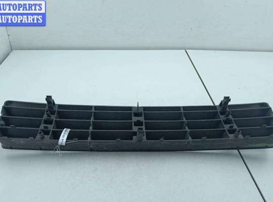 купить Решётка (заглушка) в бампер на Audi A6 C5 (1997-2005)