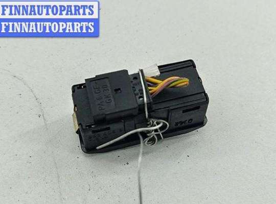 купить Кнопка люка на BMW 3 E46 (1998-2006)