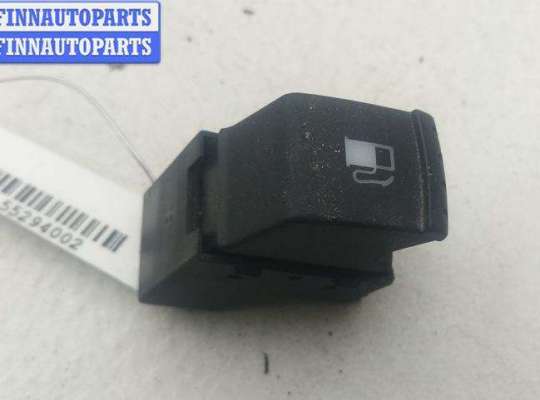 купить Кнопка открывания лючка топливного бака на Volkswagen Passat B5+ (GP)