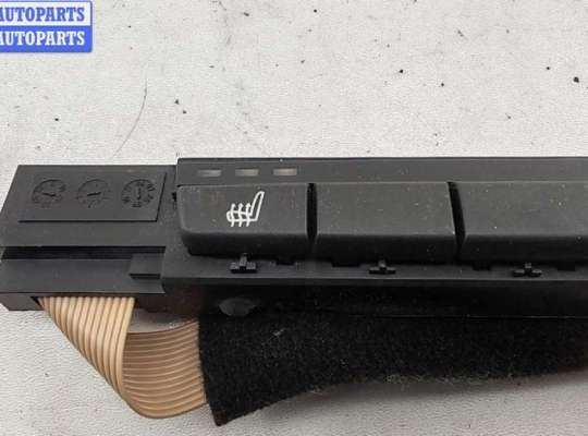 купить Кнопка обогрева сидений на BMW 1 E81/E87 (2004-2012)