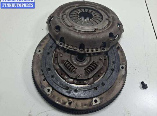 купить Маховик на Ford Focus II (2004-2011)